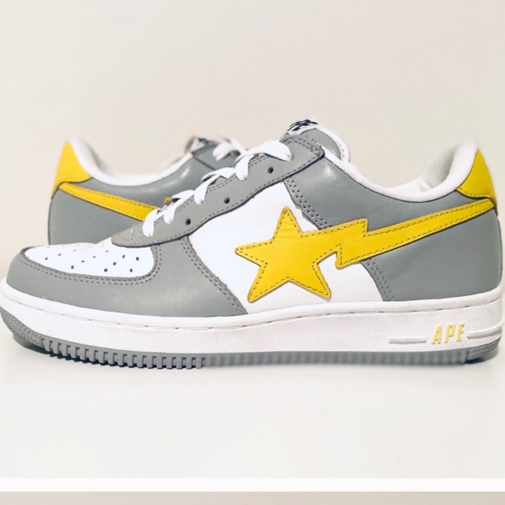 Lookin to buy these Bape sta sz10-11
